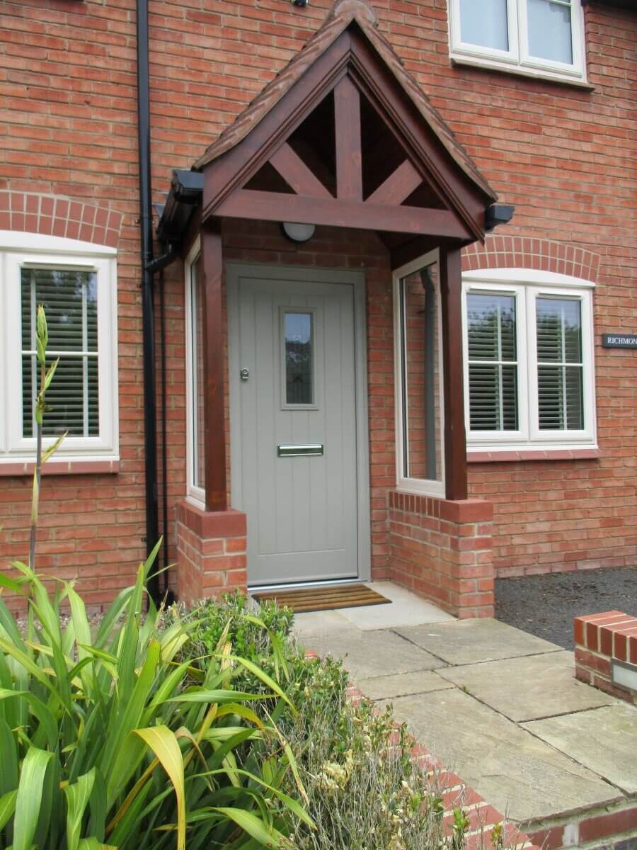 Endurance Sage Green Tyree door